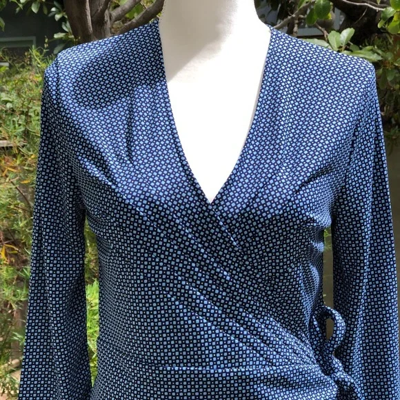 Isaac Mizrahi for Target Blue Print Wrap Dress, size M - Picture 3 of 15